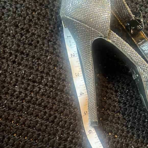 Bakers Black Heels with High Stiletto and Open-Toe Design - Picture 6 of 6